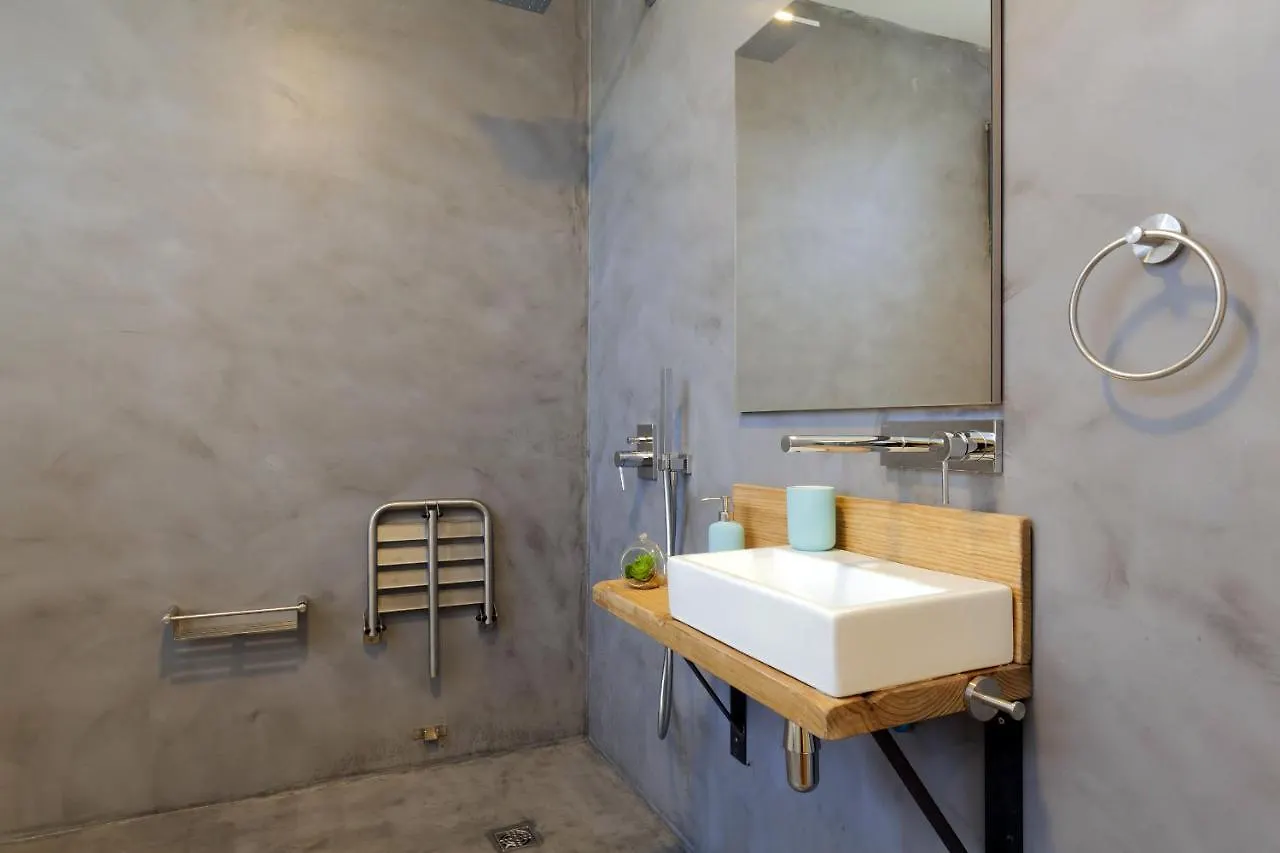 Hotel Radha Оспиталет-де-Льобрегат 3*,